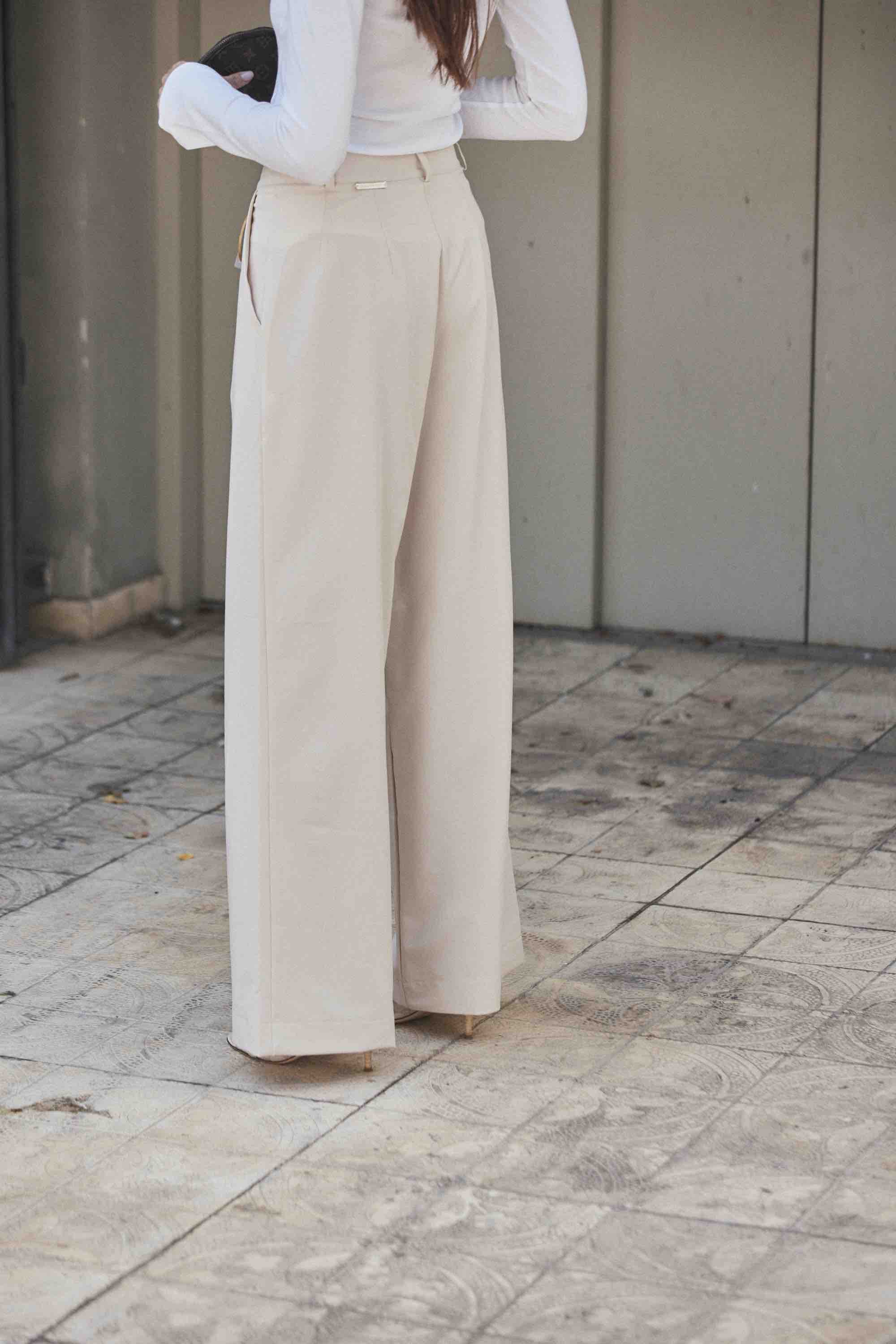 OFF WHITE TAILORED PANTS